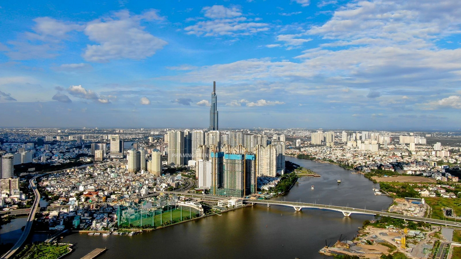 Thành phố Hồ Chí Minh chuẩn bị đầu tư 8 dự án hạ tầng giao thông lớn